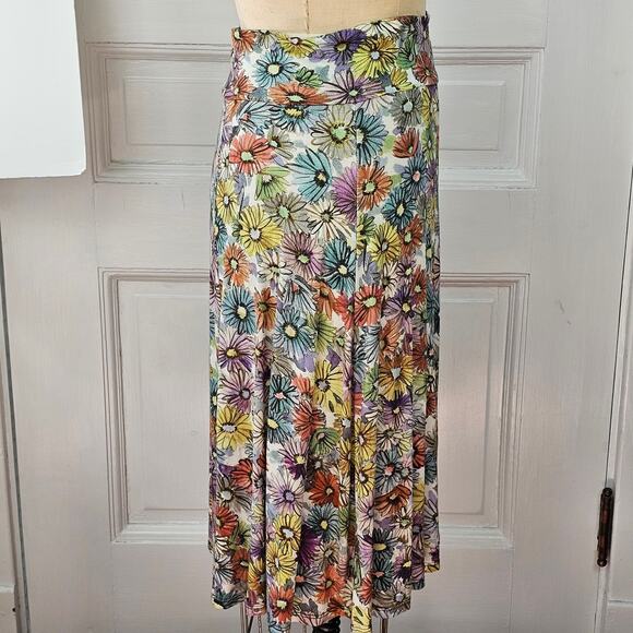 Salaam multicolor floral print yoga style pull on skirt size medium - Picture 5 of 6